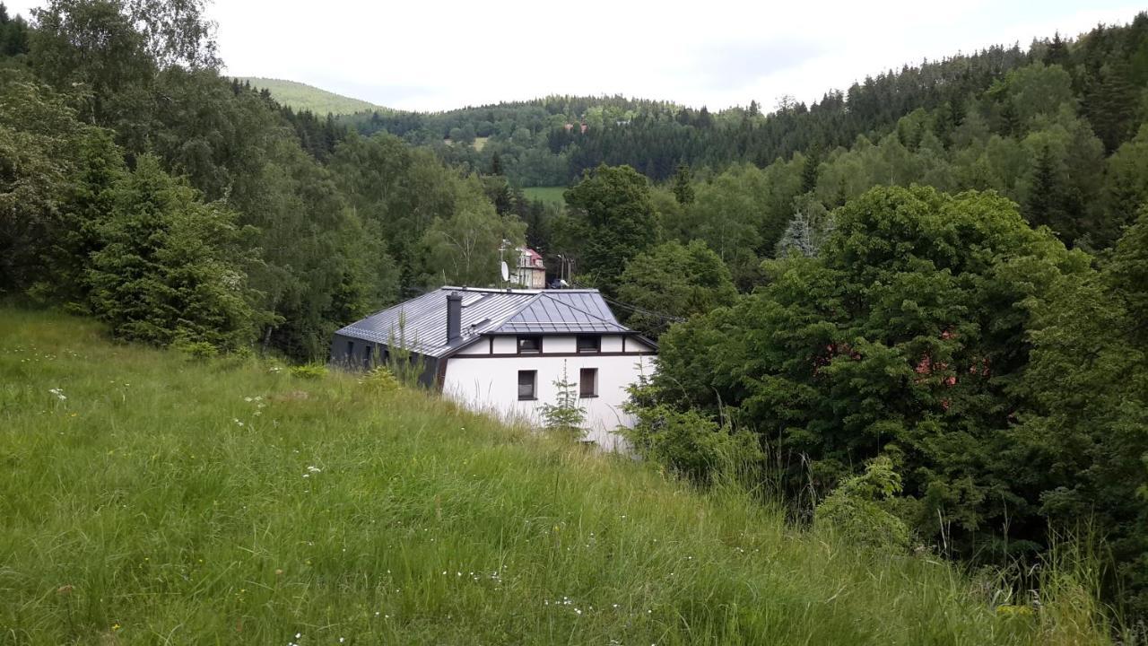 B&B A La Montagne Jáchymov Exterior photo